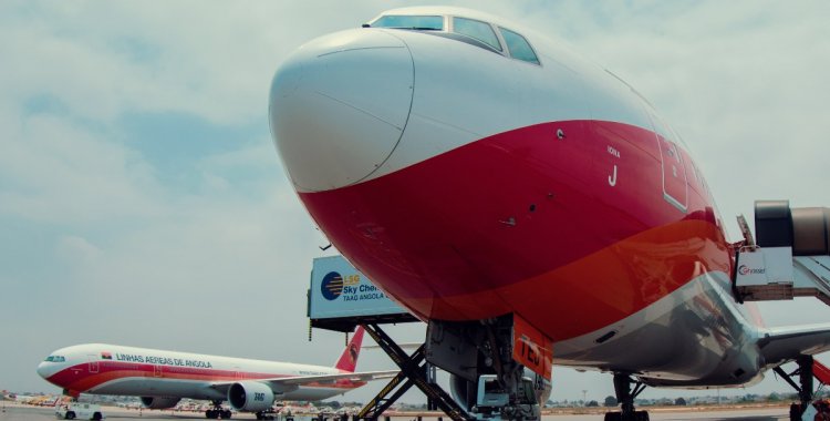 : Facebook TAAG - Linhas Aéreas de Angola 