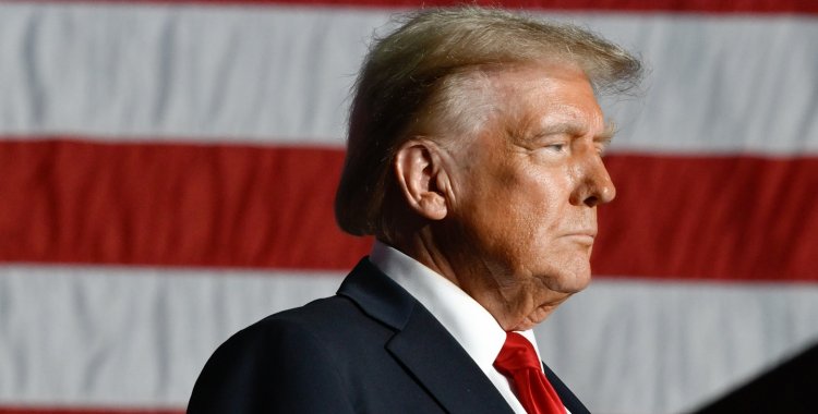 : Facebook Donald J. Trump 