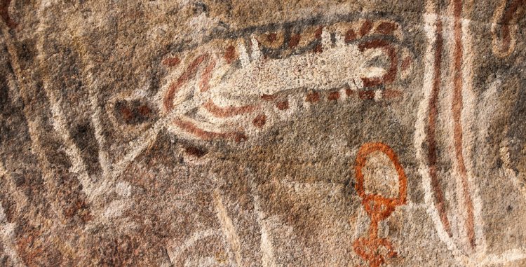 : Tchitundo-hulo rock paintings in a cave, Namibe Province, Capolopopo, Angola