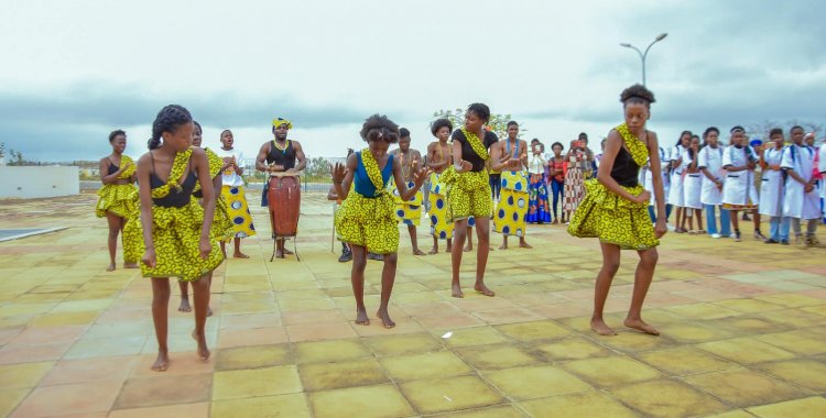 : Facebook Cearte Cearte Angola 