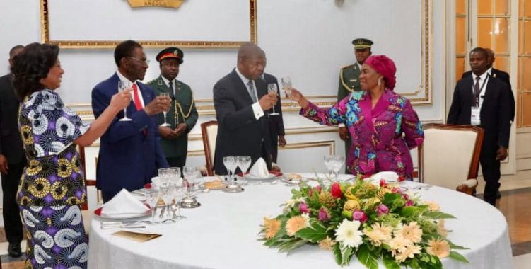 : Facebook Presidência da República - Angola 