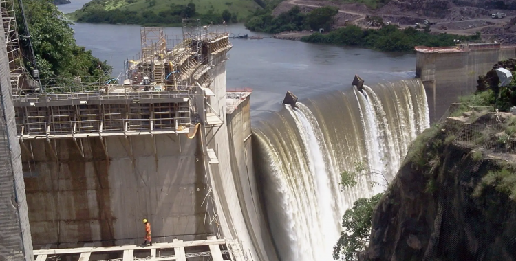 Le gouvernement dispose de paroles pour empêcher la paralisation des travaux du barrage de Caculo-Cabaça - Ver Angola - Diariamente, o melhor de Angola