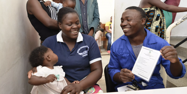 : UNICEF/Angola/2014/Bruno Caratão