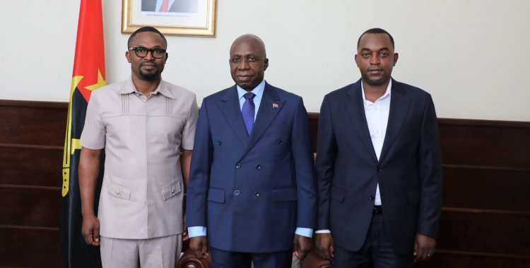 : Facebook Governo de Angola 