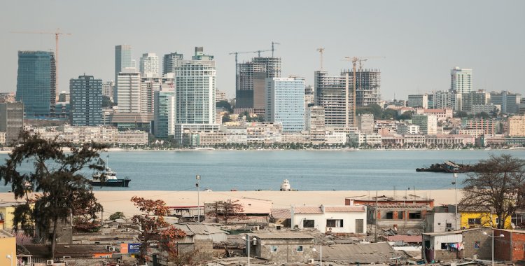 :  Angola Image Bank  