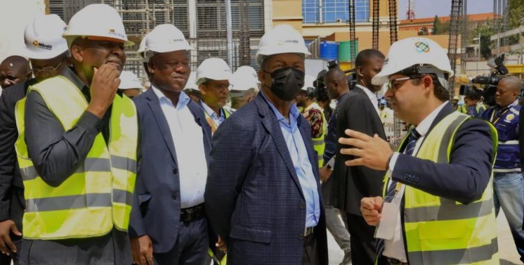 : Facebook Presidência da República - Angola 