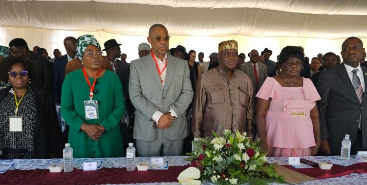 : Facebook Minint - Angola 