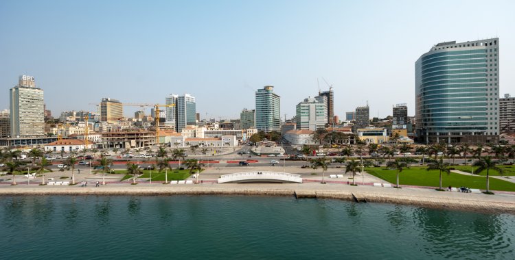 <a href='http://www.angolaimagebank.com' target='_blank'>Angola Image Bank</a>: 