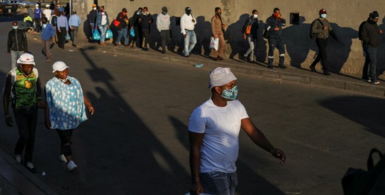 : Siphiwe Sibeko/Reuters