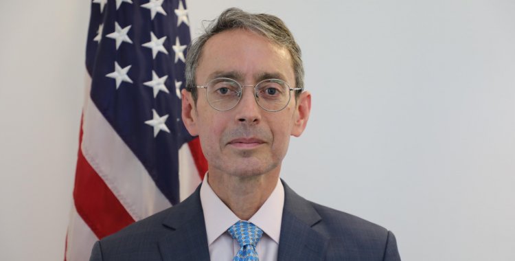 : Facebook U.S. Embassy Luanda 
