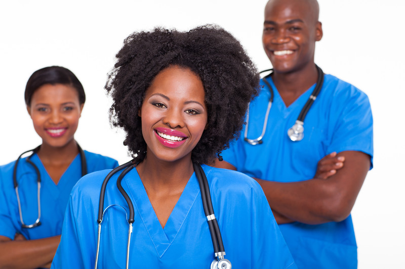 Enfermeiros Garantem 96 Por Cento Das Consultas De Saúde Em Luanda Ver Angola Diariamente O 