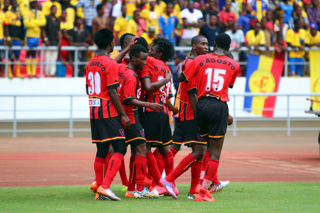 XAA-Desporto - GIRABOLA‼️ 1° de Agosto goleia em Benguela. Os militares  venceram nesta quarta-feira, 3 de novembro, ao Sporting de Benguela por  0-5, no Estádio de Ombaka, em partida de acerto da