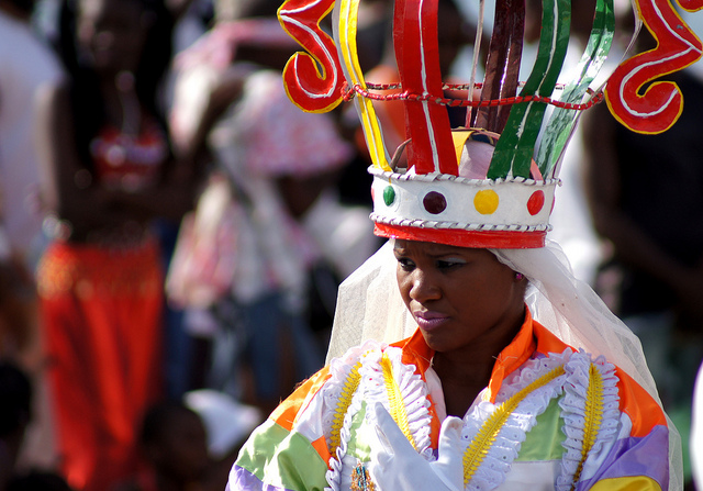 Grupos De Carnaval Começam Hoje A Receber Indumentária E Adereços Ver Angola Diariamente O 