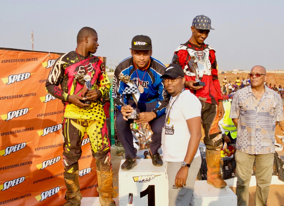 Pilotos de Motocross de Angola