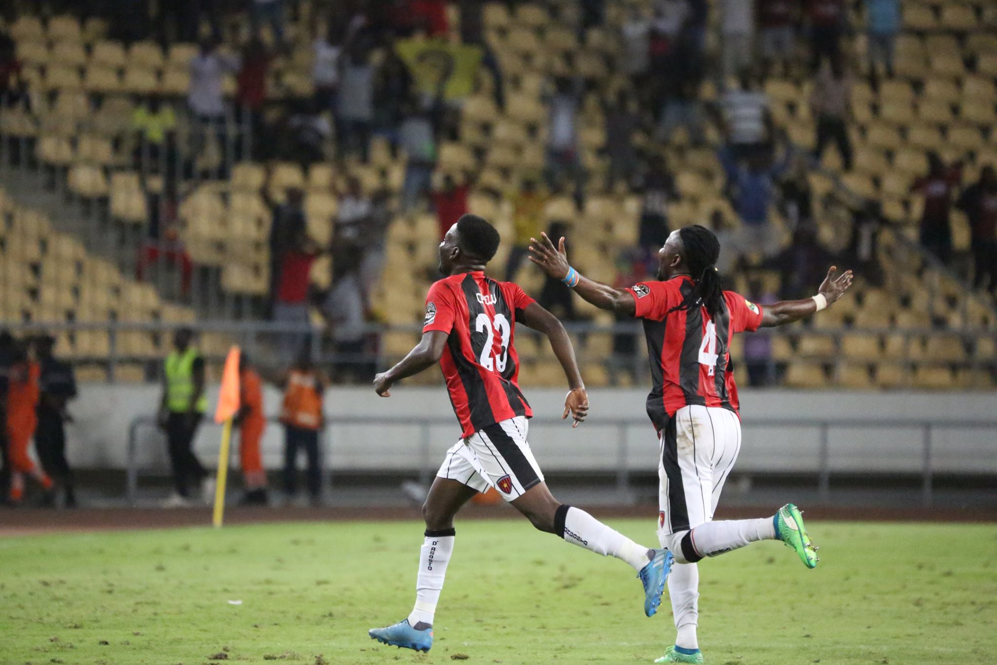 1º de Agosto bate Esperance de Tunis 1-0 nas meias-finais da 'Champions'  africana - CAF Champions League - SAPO Desporto