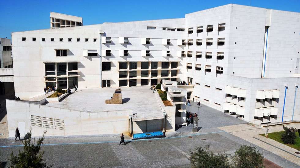 Iscte will train 45 young people to develop small businesses