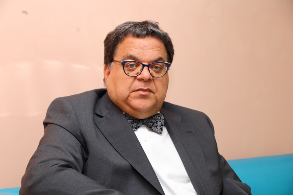 Lawyers for businessman São Vicente consider hotel privatization illegal
